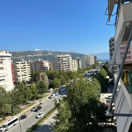 Vlora Apartment アパート *