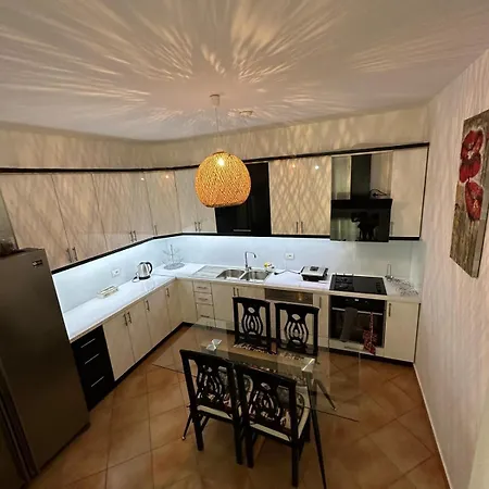 アパート Vlora Apartment Vlorë